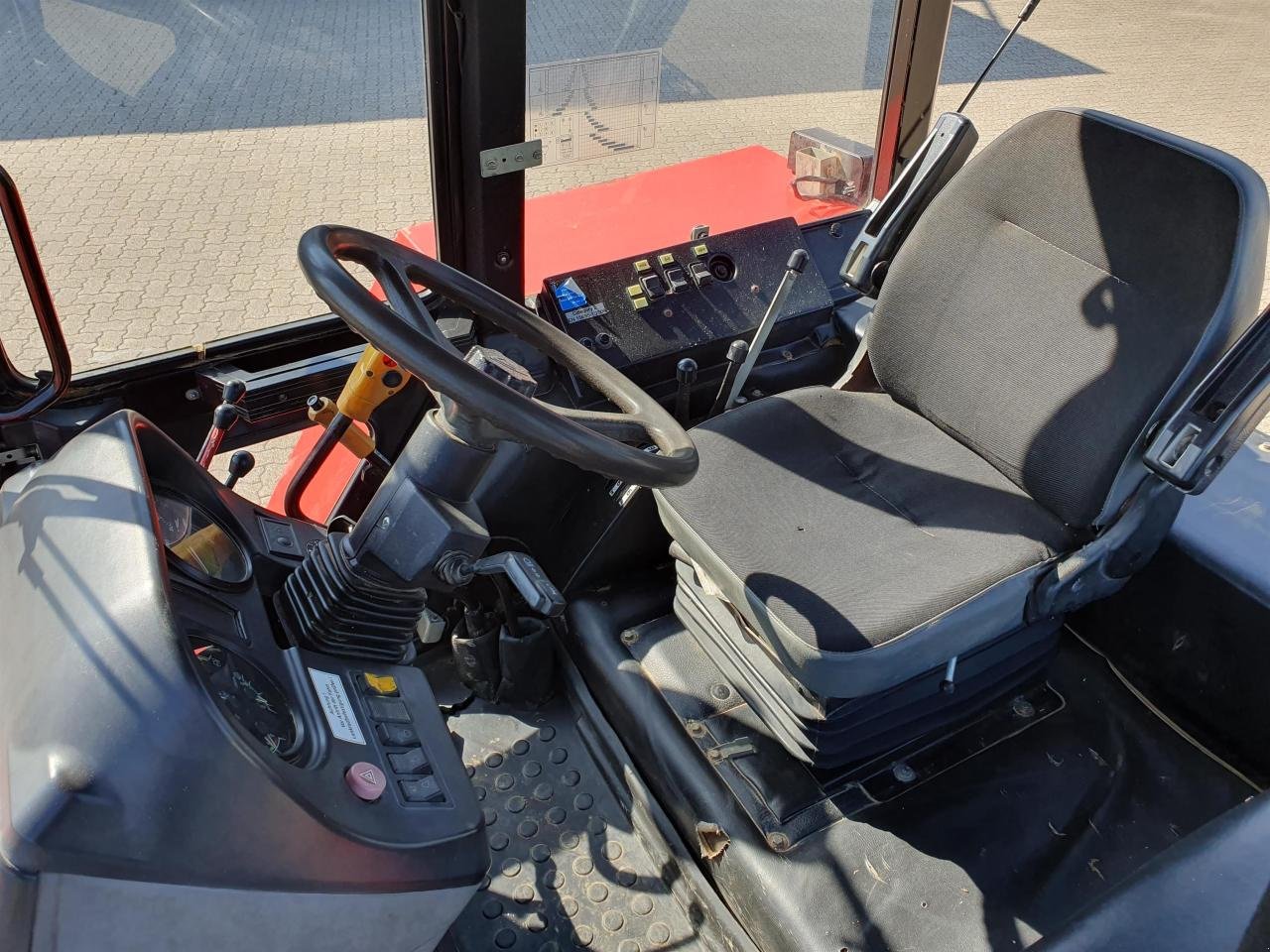 Traktor tipa Belarus 1220.3, Gebrauchtmaschine u Niederkirchen (Slika 12)