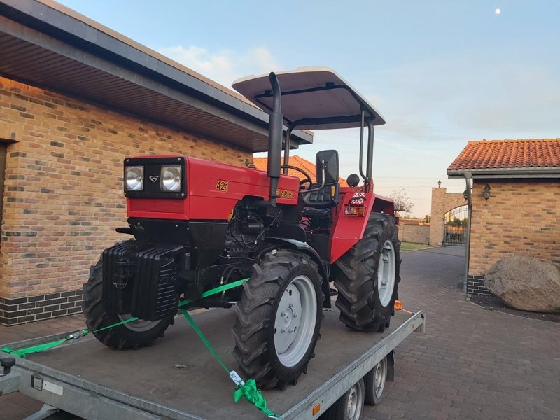 Traktor типа Belarus 421, Gebrauchtmaschine в Nauen (Фотография 4)