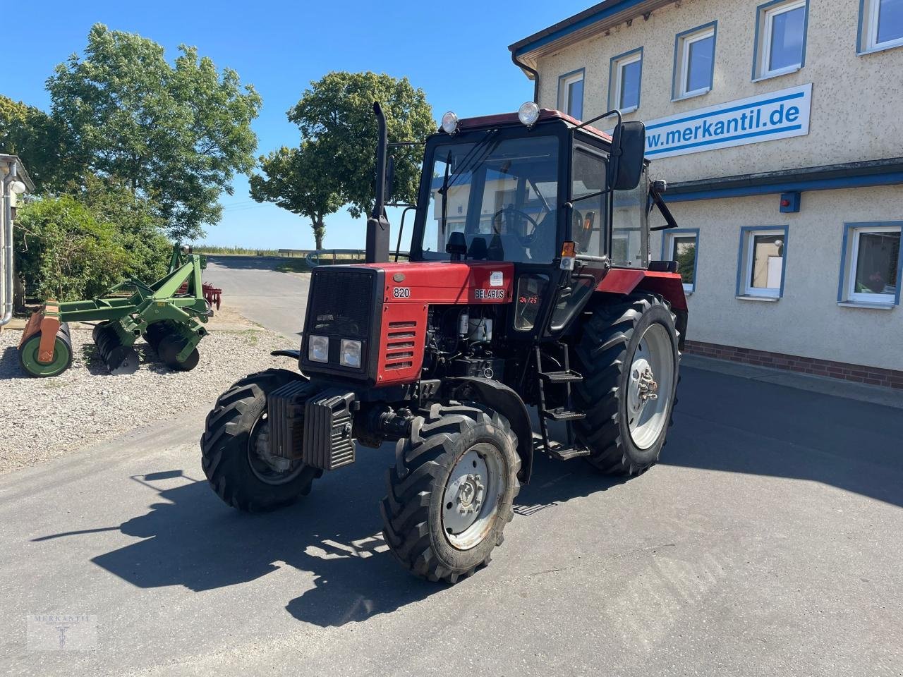 Traktor of the type Belarus MTS 820, Gebrauchtmaschine in Pragsdorf (Picture 1)