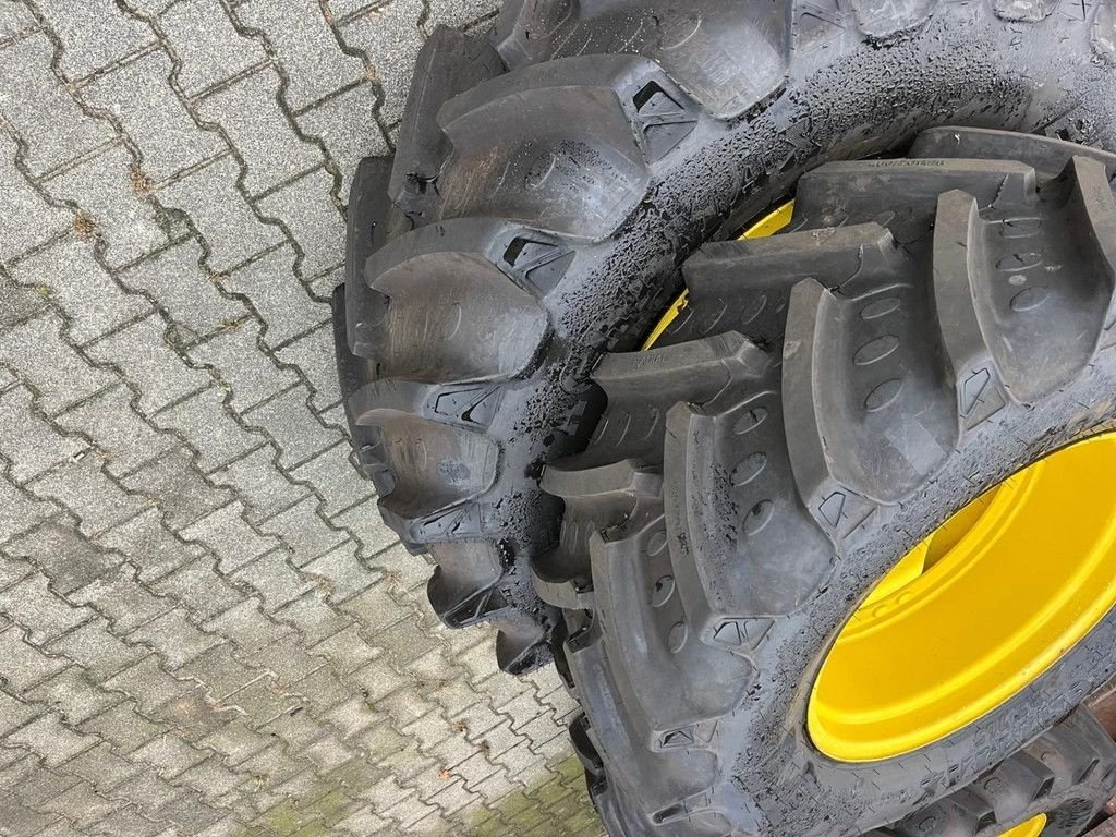 Traktor typu BKT 480/70 - R 28 580/70- R 38, Gebrauchtmaschine v Hapert (Obrázek 8)