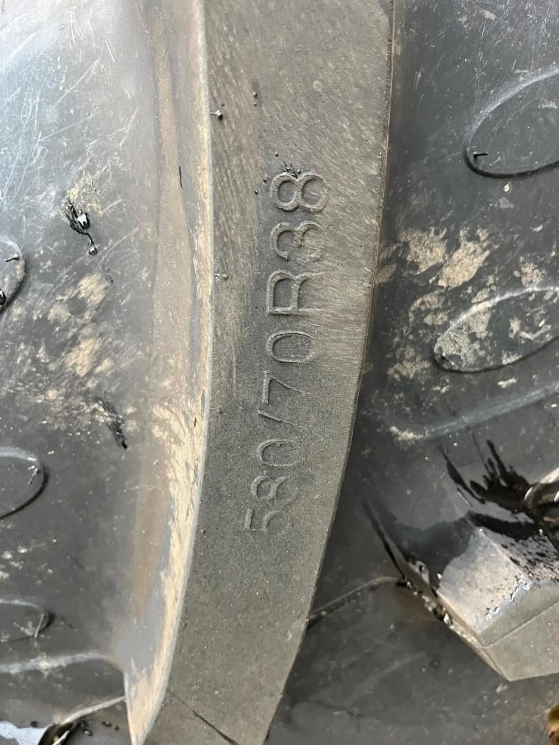 Traktor typu BKT 480/70 - R 28 580/70- R 38, Gebrauchtmaschine v Hapert (Obrázek 5)