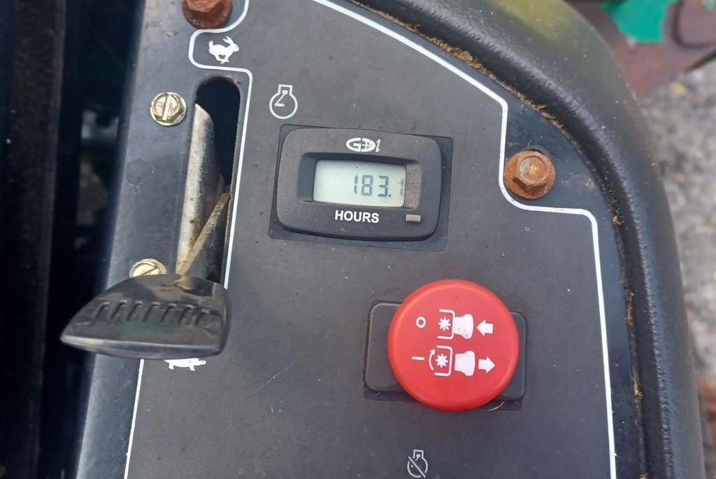 Traktor del tipo Bobcat BOBCATCRZ52, Gebrauchtmaschine en Hasselt (Imagen 9)