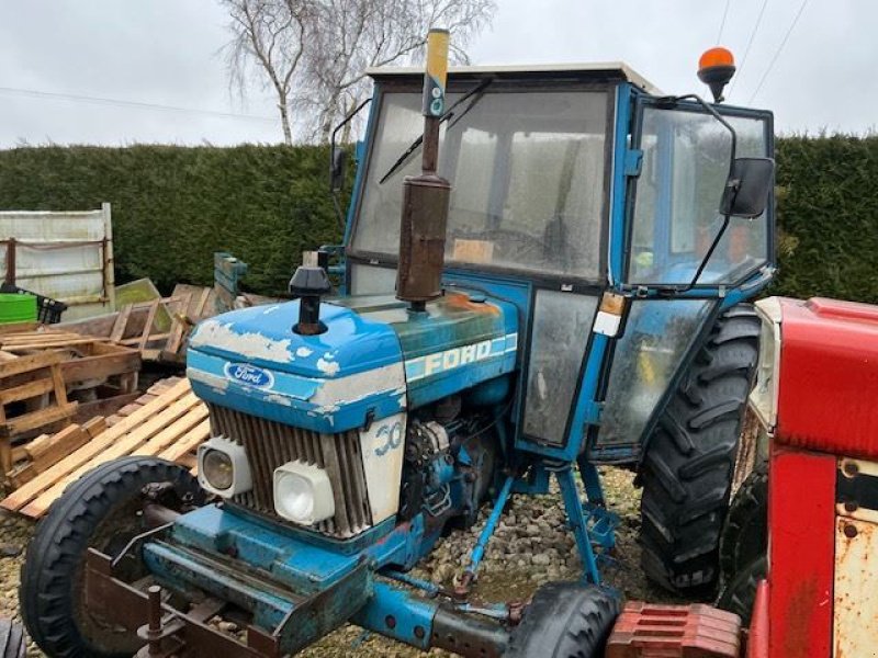 Traktor za tip Bomford 4610, Gebrauchtmaschine u les hayons (Slika 3)