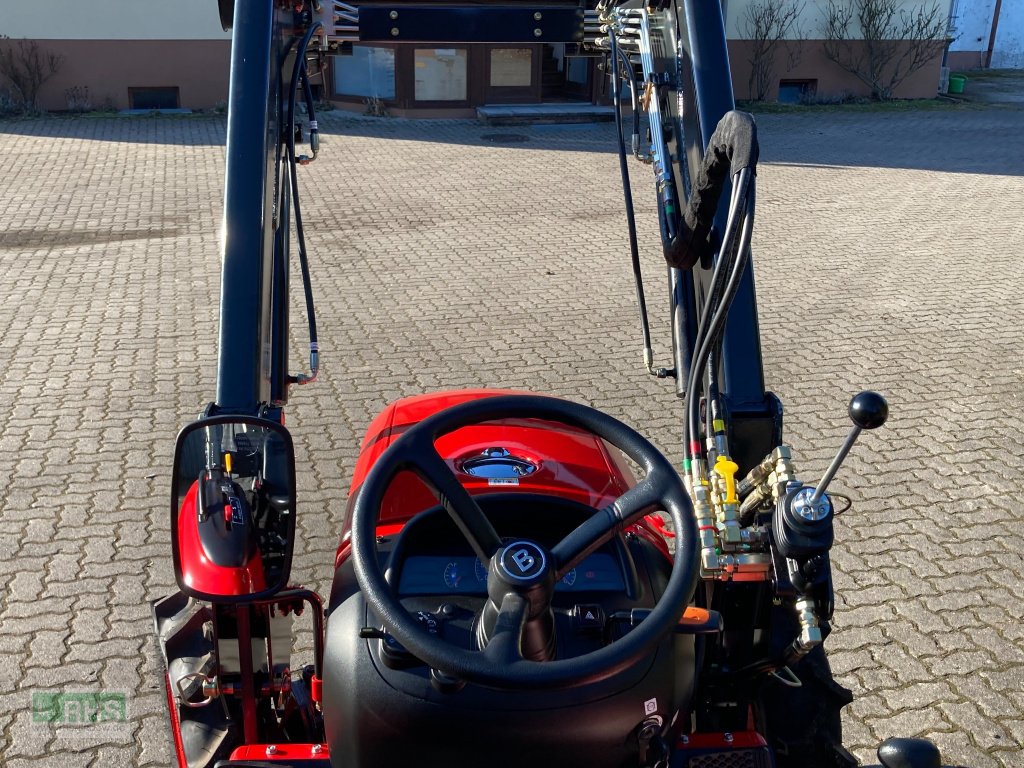 Traktor of the type Branson 2500L, Neumaschine in Lindow (Picture 3)