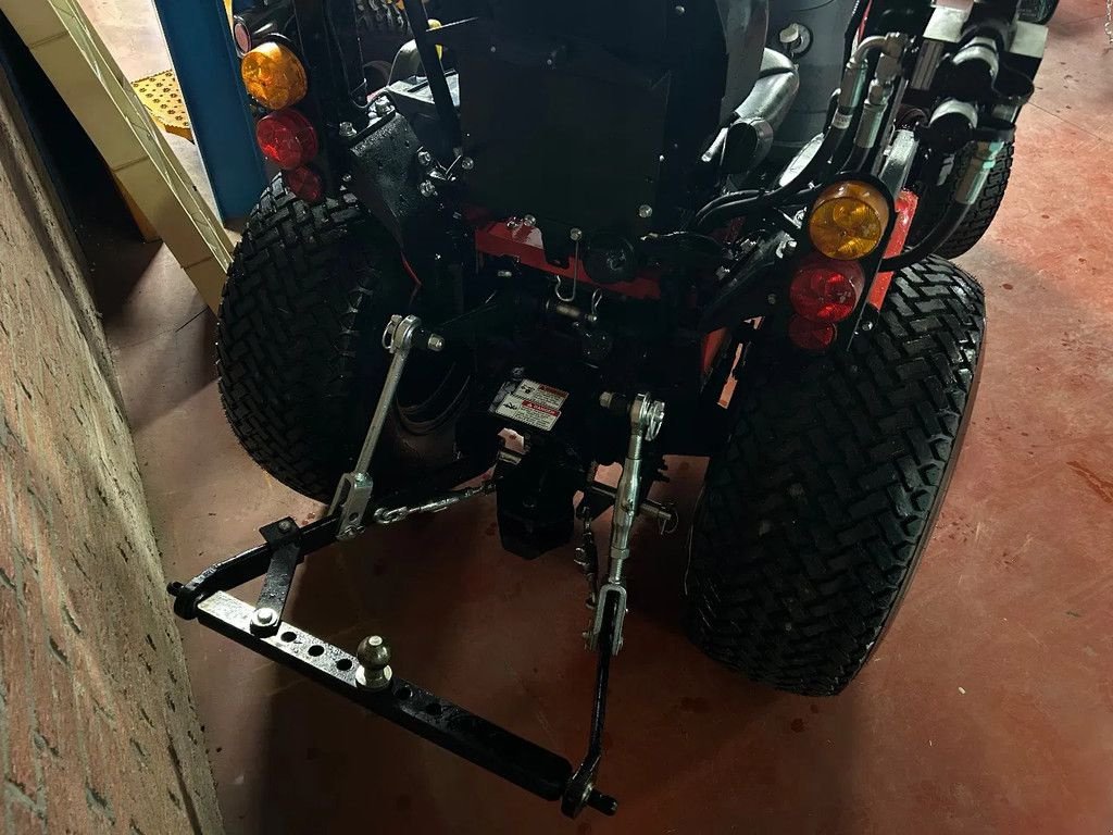 Traktor del tipo Branson 2505h, Gebrauchtmaschine en Klimmen (Imagen 3)