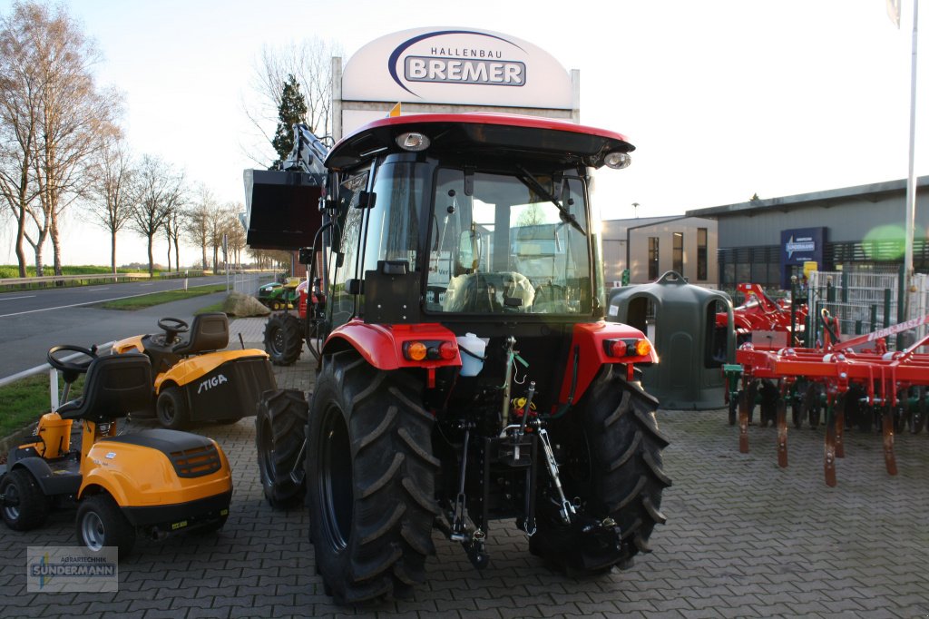 Traktor des Typs Branson 5025C, Neumaschine in Bassum (Bild 3)