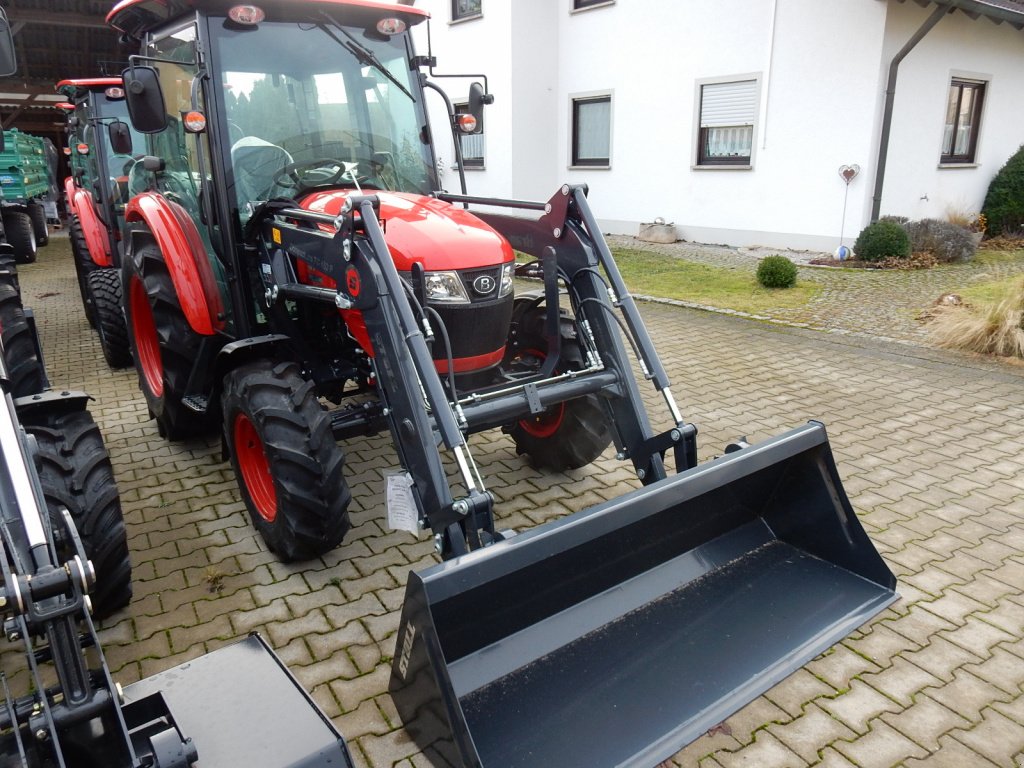 Traktor des Typs Branson 6225C 58 PS Euro 5 / Kipper, Neumaschine in Langfurth (Bild 5)