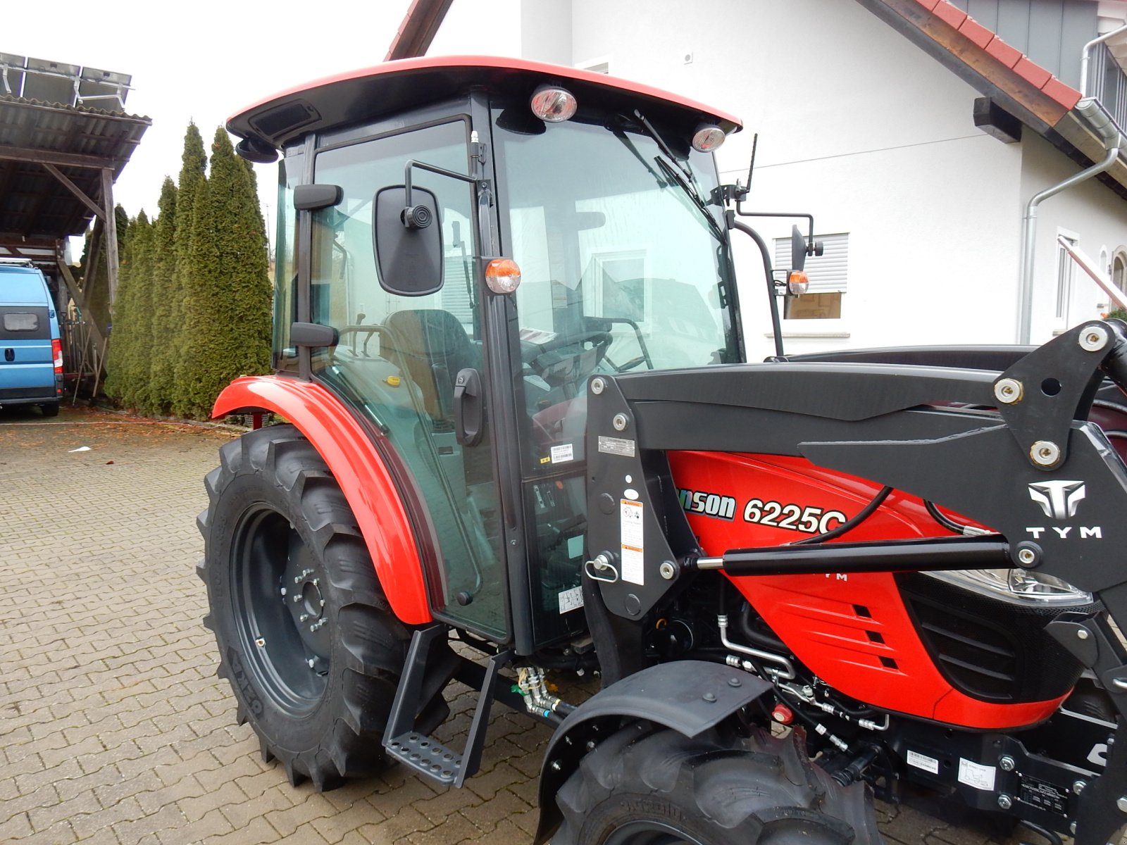 Traktor typu Branson 6225C 58PS Allrad-Kabinenschlepper, Neumaschine v Langfurth (Obrázek 3)