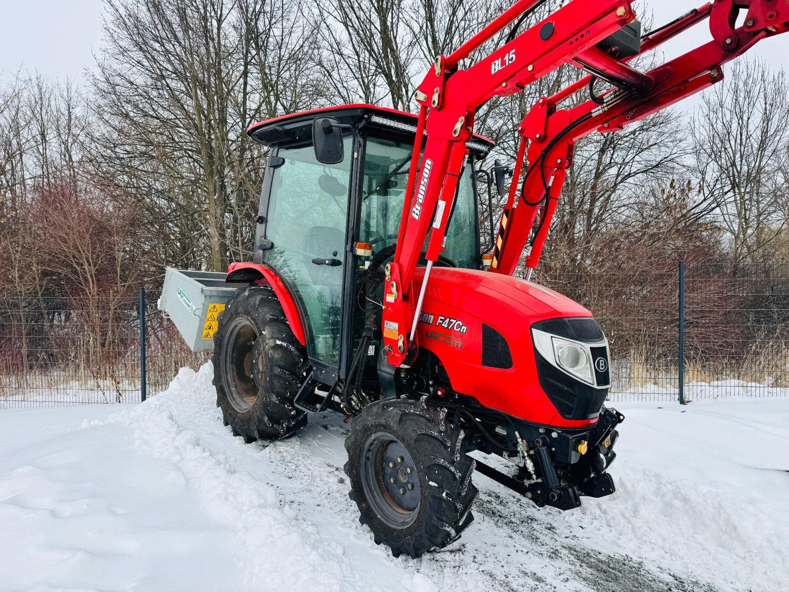 Traktor a típus Branson F47Cn - FRONTLADER, Gebrauchtmaschine ekkor: Falkenstein (Kép 2)