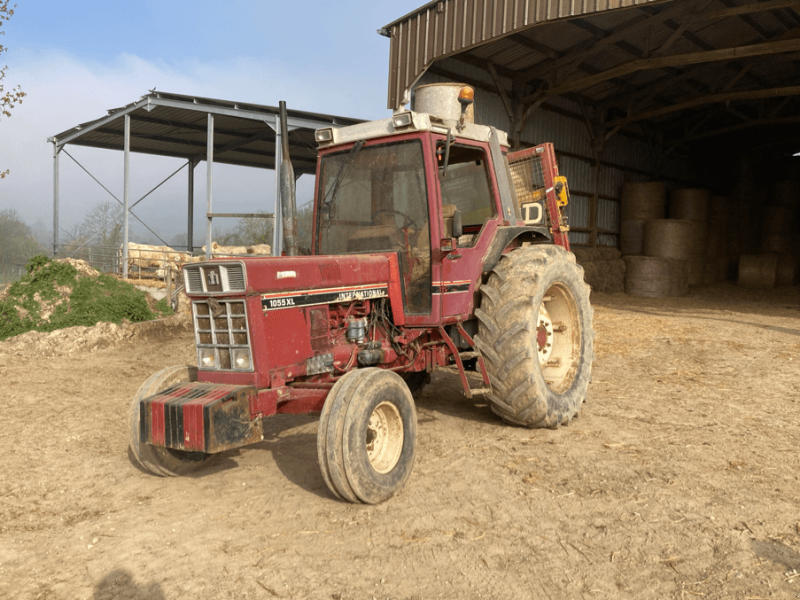 Traktor des Typs Case IH 1055, Gebrauchtmaschine in CINTHEAUX