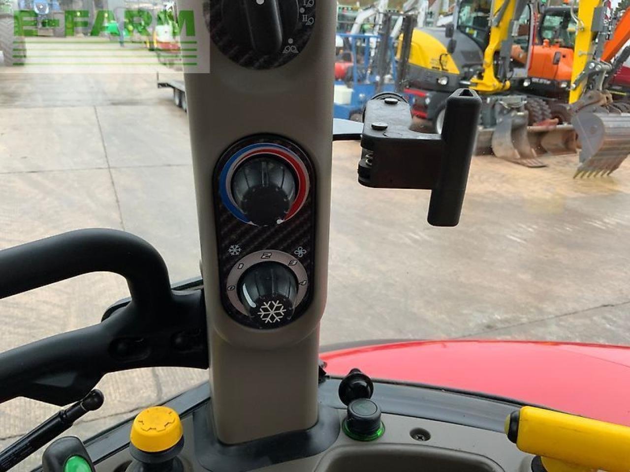 Traktor tipa Case IH 120c tractor (st25156), Gebrauchtmaschine u SHAFTESBURY (Slika 27)