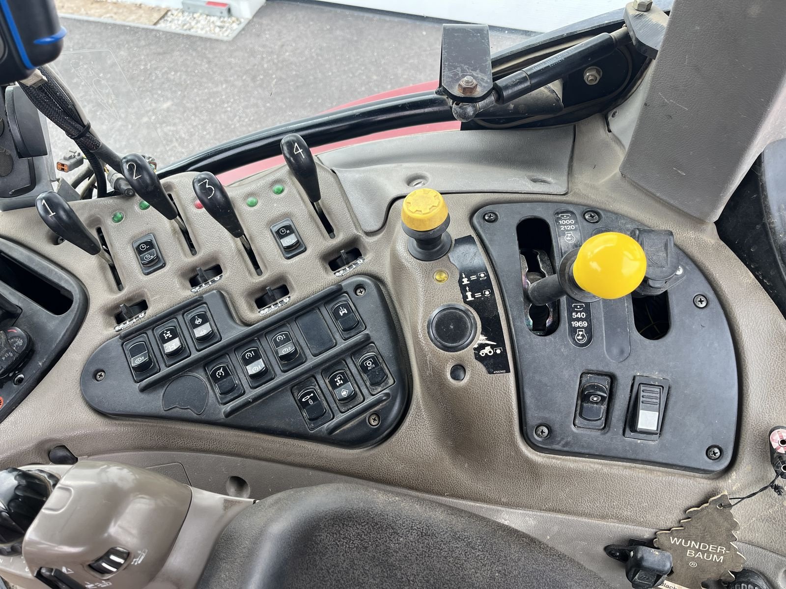 Traktor typu Case IH 125 Maxxum MXU, Gebrauchtmaschine w Harmannsdorf (Zdjęcie 30)