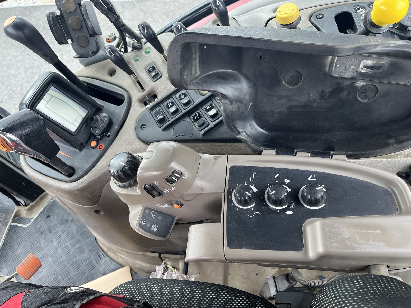 Traktor typu Case IH 125 Maxxum MXU, Gebrauchtmaschine w Harmannsdorf (Zdjęcie 31)