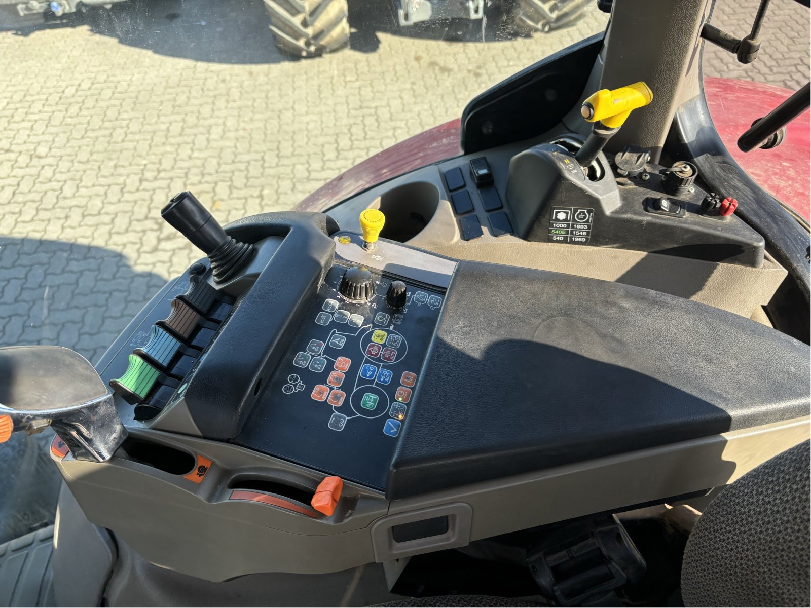 Traktor des Typs Case IH 175 Puma CVX, Gebrauchtmaschine in Bad Oldesloe (Bild 11)