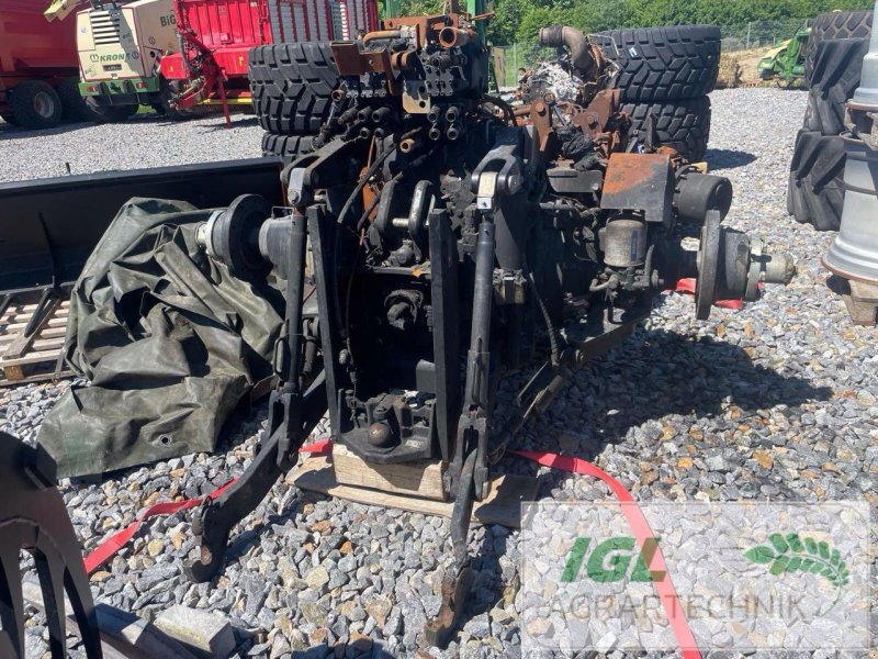 Traktor des Typs Case IH 300 CVX Brandschaden, Gebrauchtmaschine in Nabburg