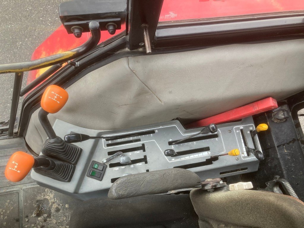 Traktor Türe ait Case IH 4215, Gebrauchtmaschine içinde Eichberg (resim 8)