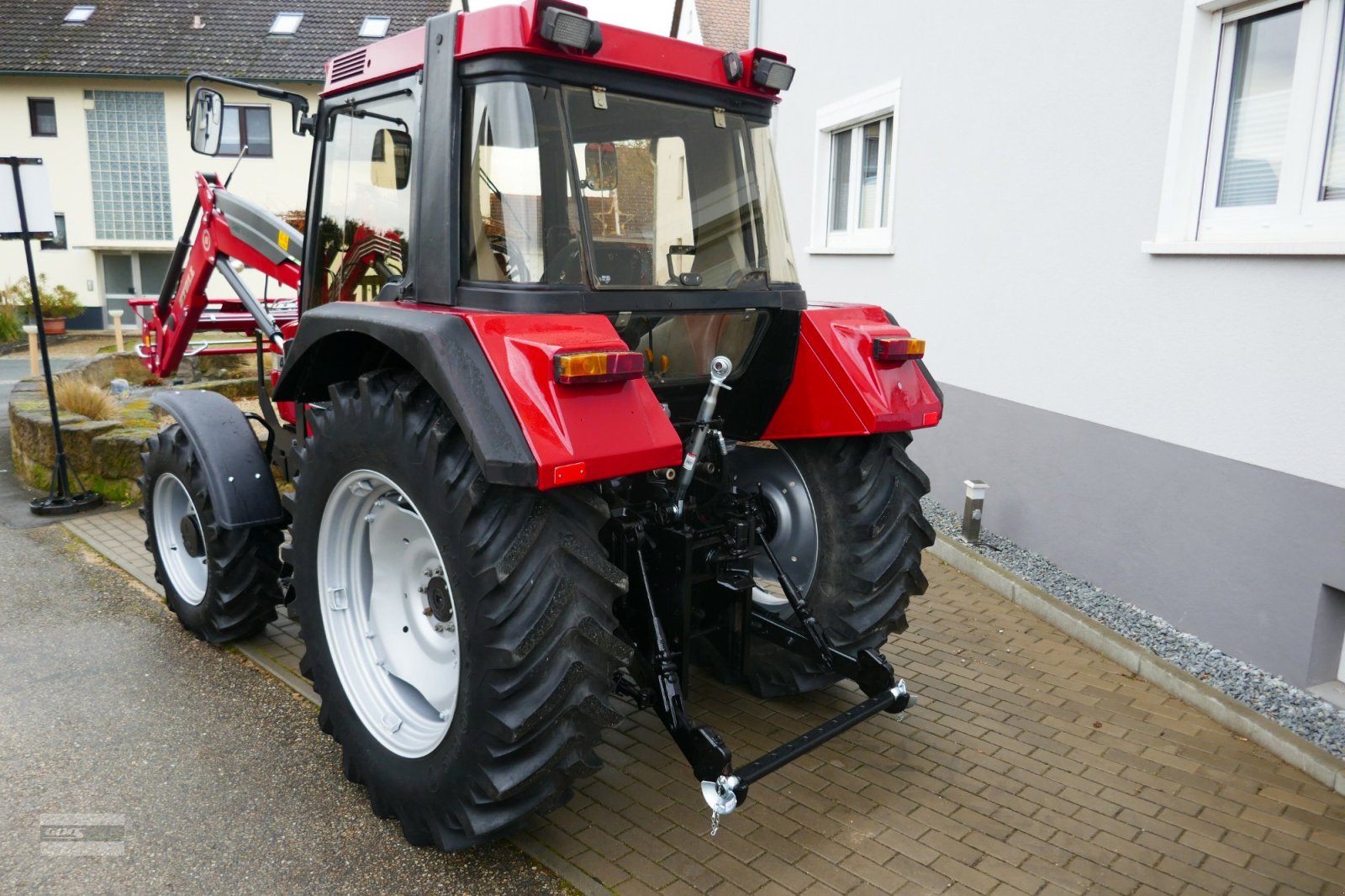 Traktor des Typs Case IH 4220 Allr. mit fabrikneuen Stoll Ind-Lader. Sehr guter Zustand!, Gebrauchtmaschine in Langenzenn (Bild 5)