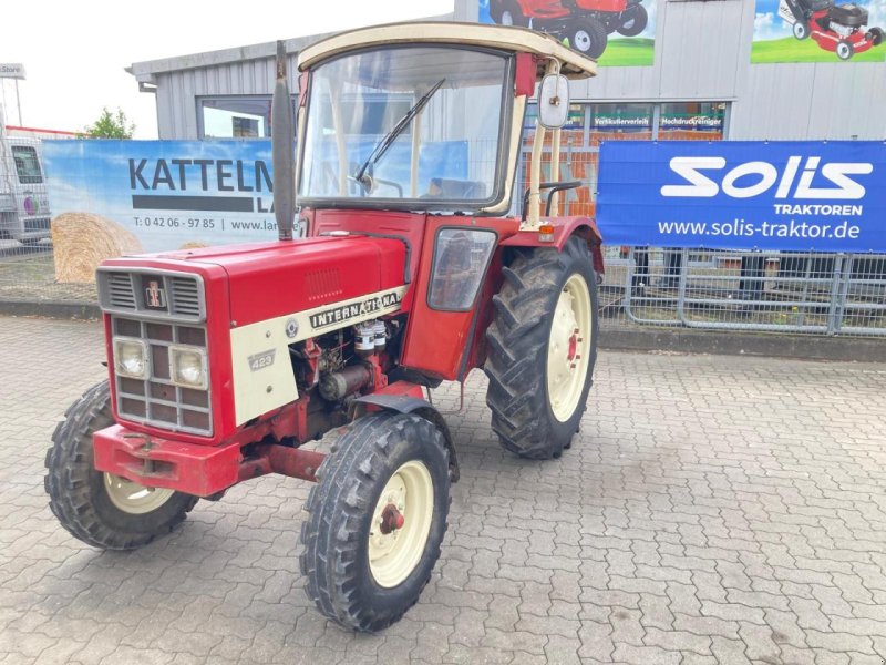 Traktor типа Case IH 423, Gebrauchtmaschine в Stuhr
