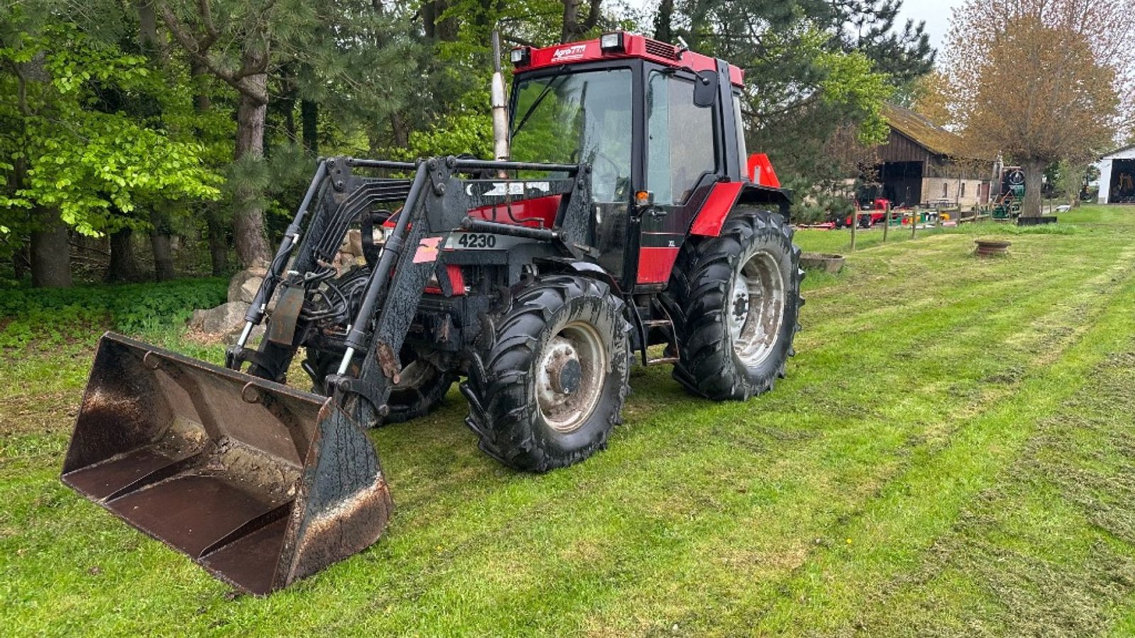 Traktor Türe ait Case IH 4230  Med front læsser, Gebrauchtmaschine içinde Rødovre (resim 1)