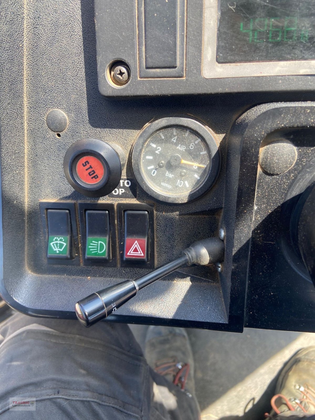 Traktor typu Case IH 4240 A, Gebrauchtmaschine w Mainburg/Wambach (Zdjęcie 11)