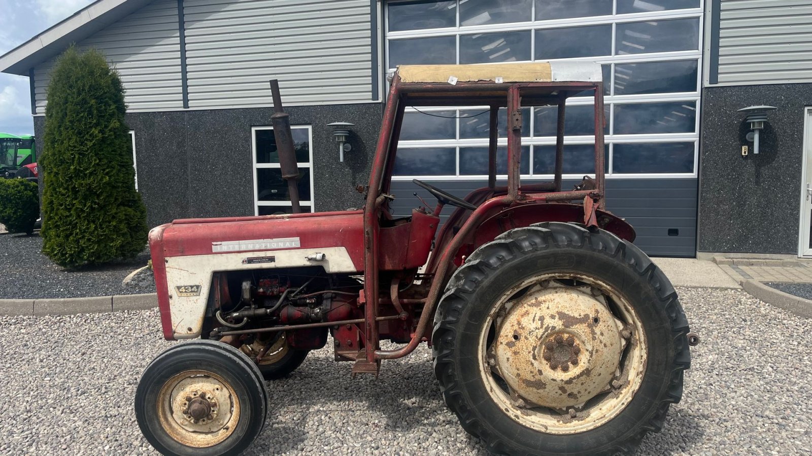 Traktor typu Case IH 434, Gebrauchtmaschine v Lintrup (Obrázek 10)