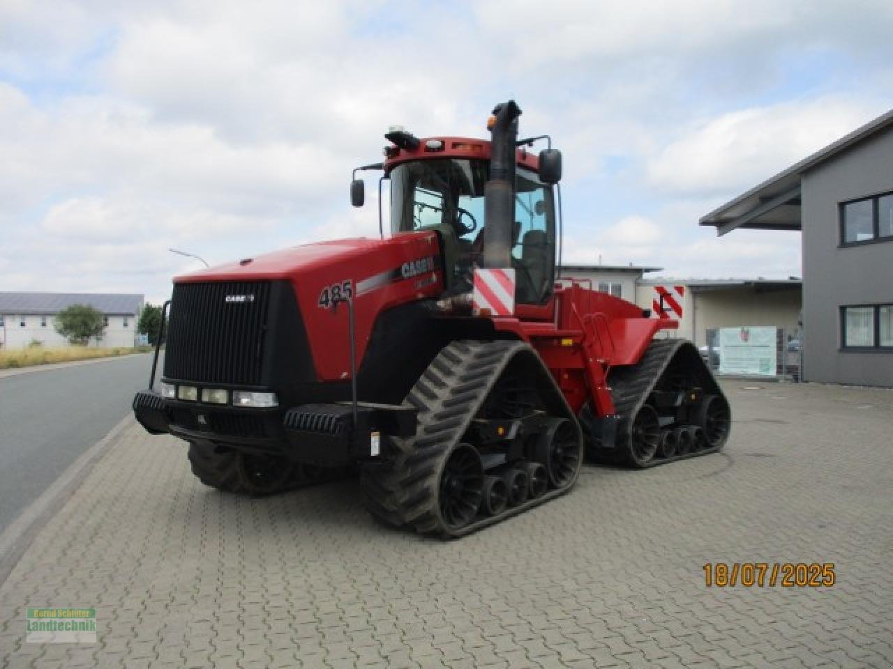 Traktor van het type Case IH 485 STX Quadtrac, Gebrauchtmaschine in Büren (Foto 1)