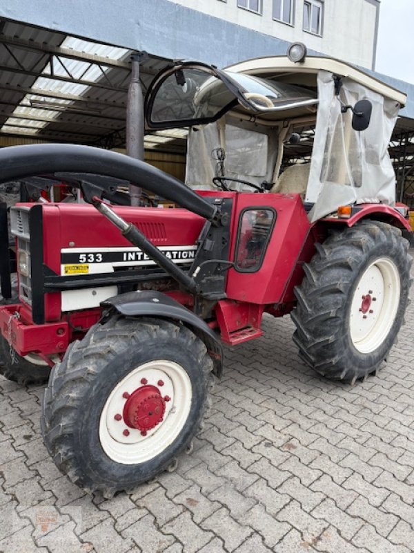 Traktor des Typs Case IH 533 A, Gebrauchtmaschine in Remchingen (Bild 1)