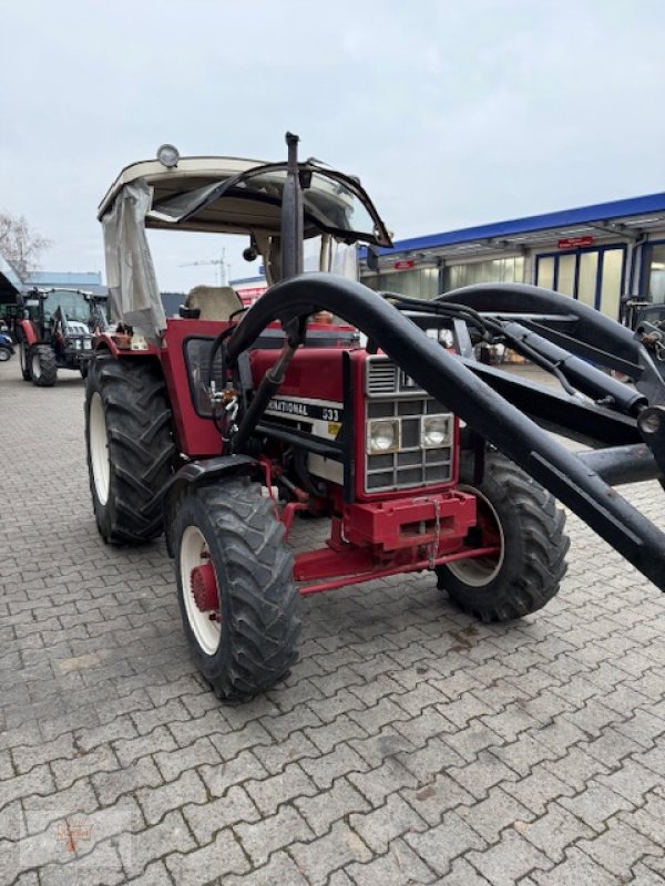 Traktor des Typs Case IH 533 A, Gebrauchtmaschine in Remchingen (Bild 3)
