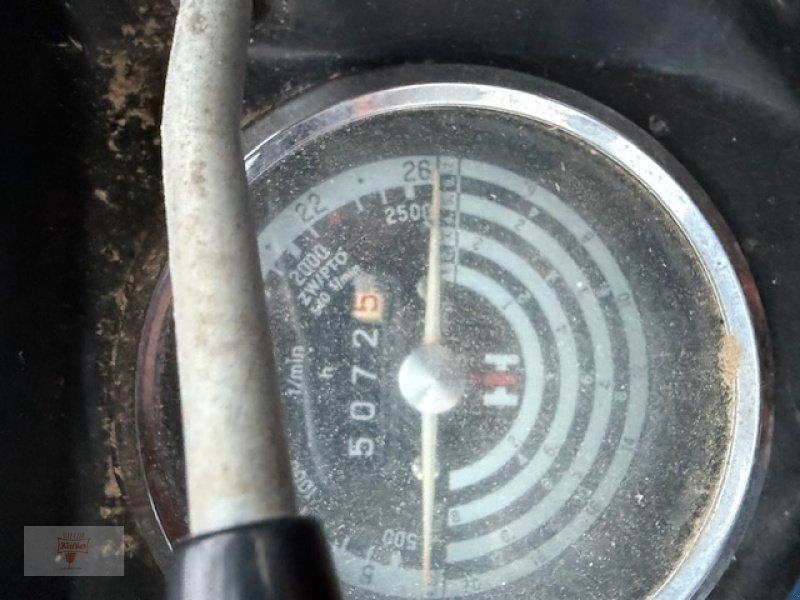 Traktor des Typs Case IH 533 A, Gebrauchtmaschine in Remchingen (Bild 5)