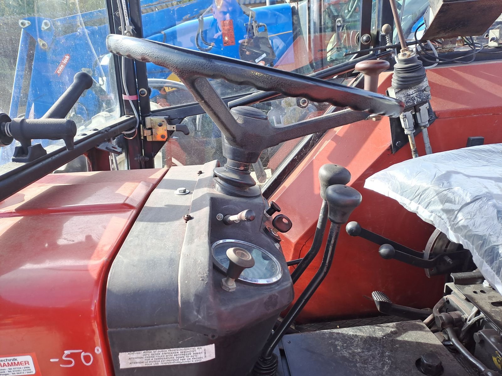 Traktor of the type Case IH 533, Gebrauchtmaschine in Burgkirchen (Picture 10)