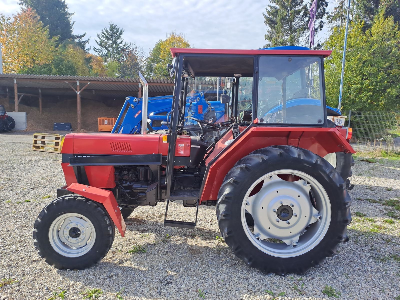 Traktor of the type Case IH 533, Gebrauchtmaschine in Burgkirchen (Picture 7)