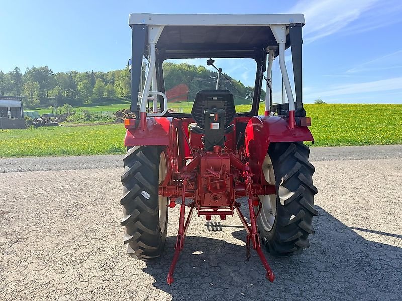Traktor du type Case IH 533, Gebrauchtmaschine en Steinau  (Photo 4)