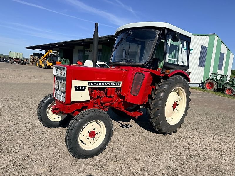 Traktor du type Case IH 533, Gebrauchtmaschine en Steinau  (Photo 1)