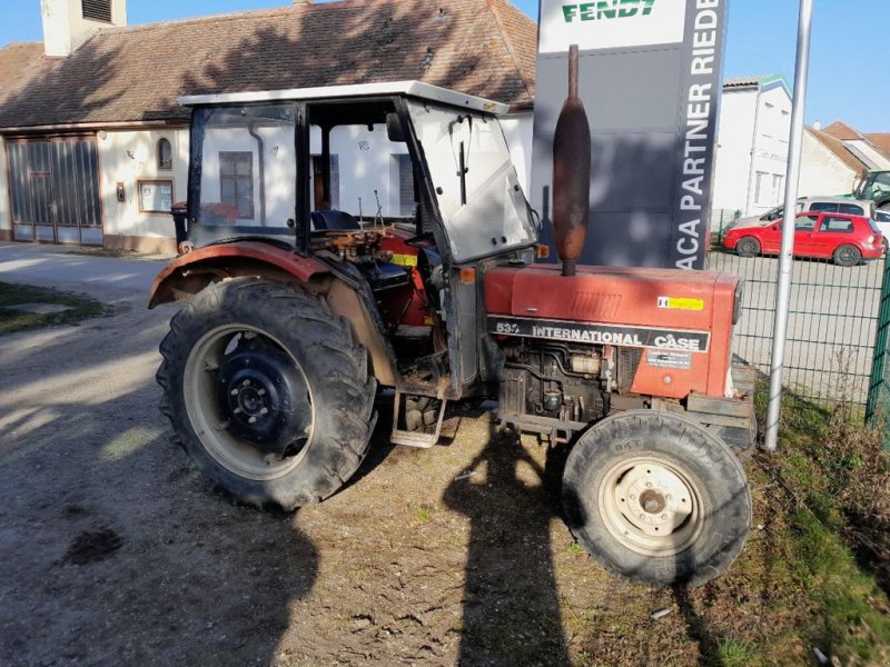 Traktor del tipo Case IH 533, Gebrauchtmaschine en Kottingneusiedl