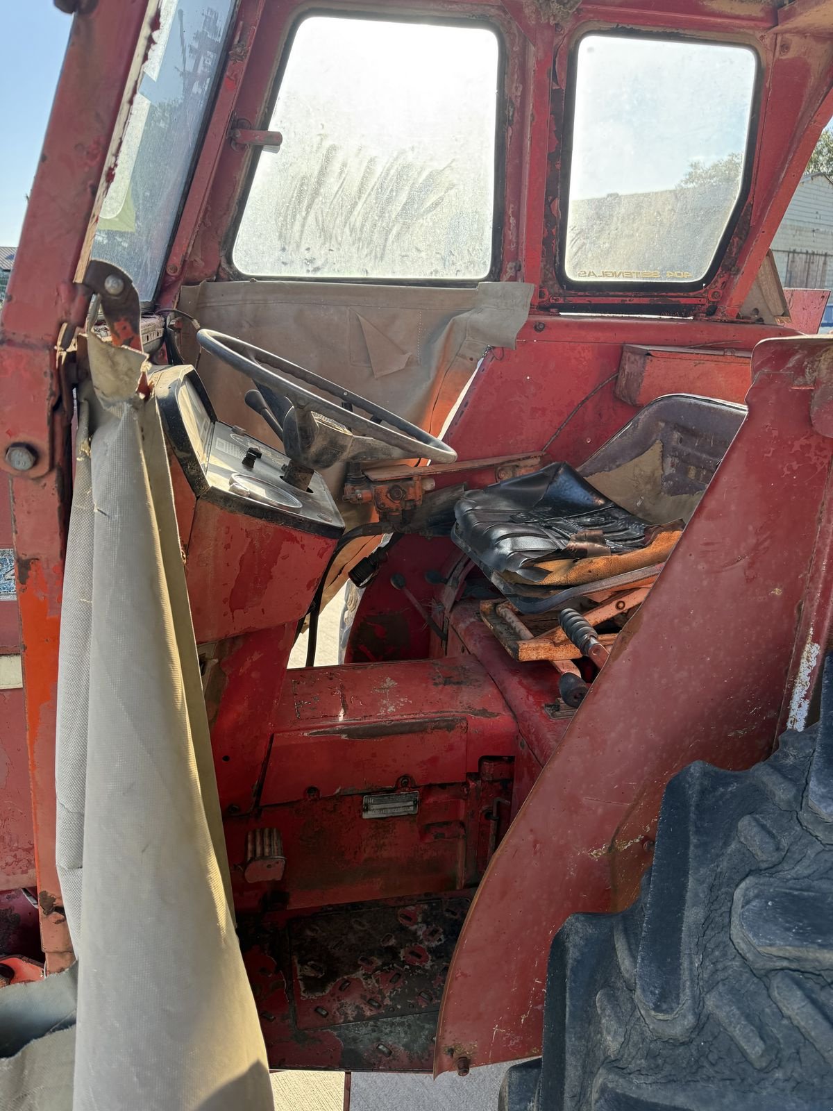Traktor of the type Case IH 574, Gebrauchtmaschine in Hohenruppersdorf (Picture 14)