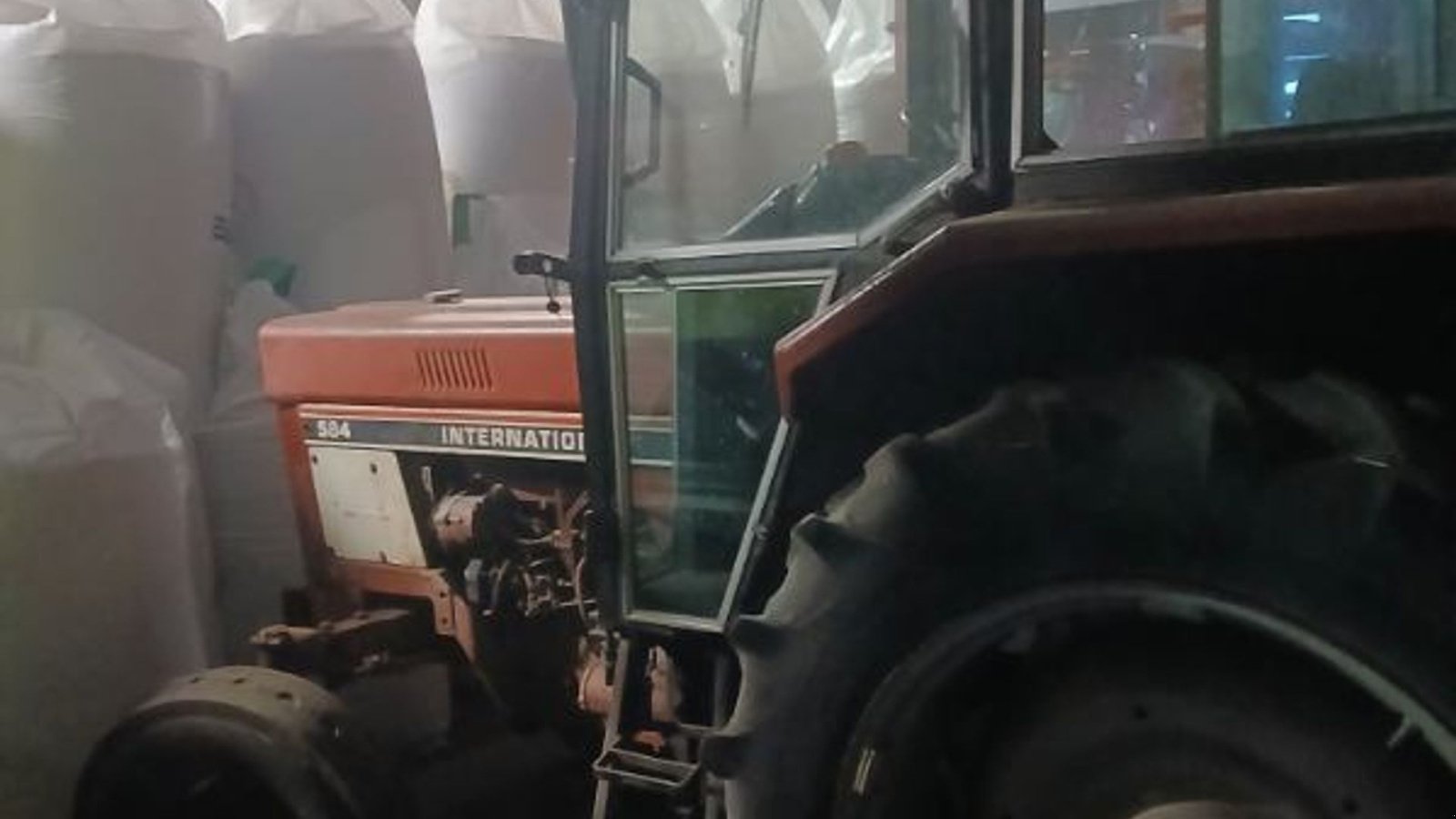 Traktor του τύπου Case IH 584, Gebrauchtmaschine σε Aabenraa (Φωτογραφία 3)