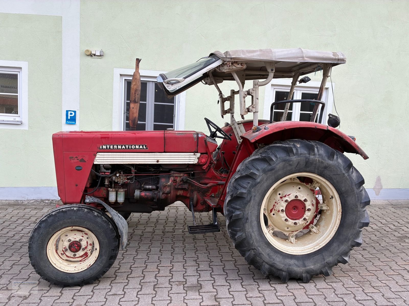 Traktor of the type Case IH 624, Gebrauchtmaschine in Obing (Picture 1)