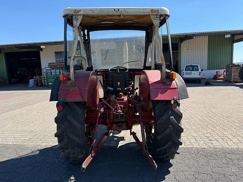 Traktor des Typs Case IH 633, Gebrauchtmaschine in Steinau  (Bild 5)