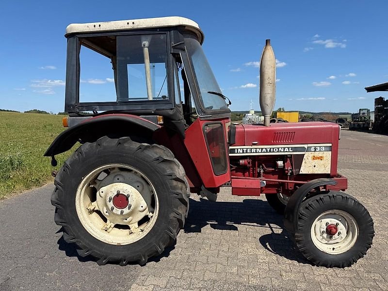 Traktor des Typs Case IH 633, Gebrauchtmaschine in Steinau  (Bild 3)