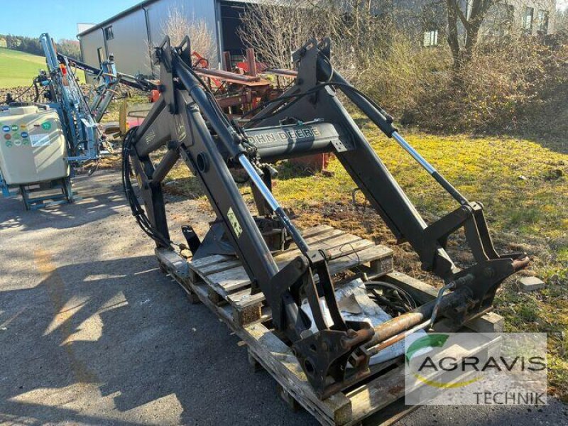 Traktor des Typs Case IH 640 A, Gebrauchtmaschine in Meschede (Bild 4)