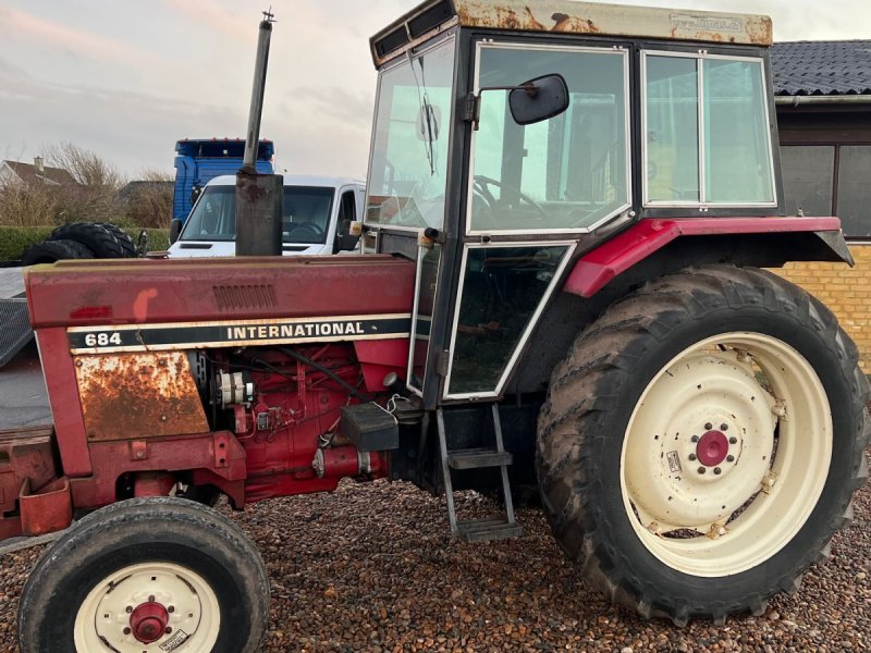 Traktor от тип Case IH 684, Gebrauchtmaschine в Løkken (Снимка 1)