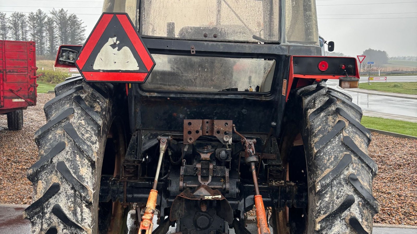 Traktor от тип Case IH 685 XL, Gebrauchtmaschine в Løkken (Снимка 4)