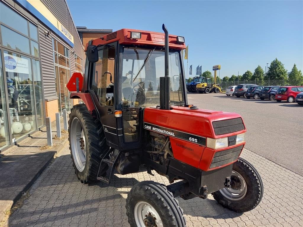 Traktor of the type Case IH 695 XL, Gebrauchtmaschine in Roskilde (Picture 3)