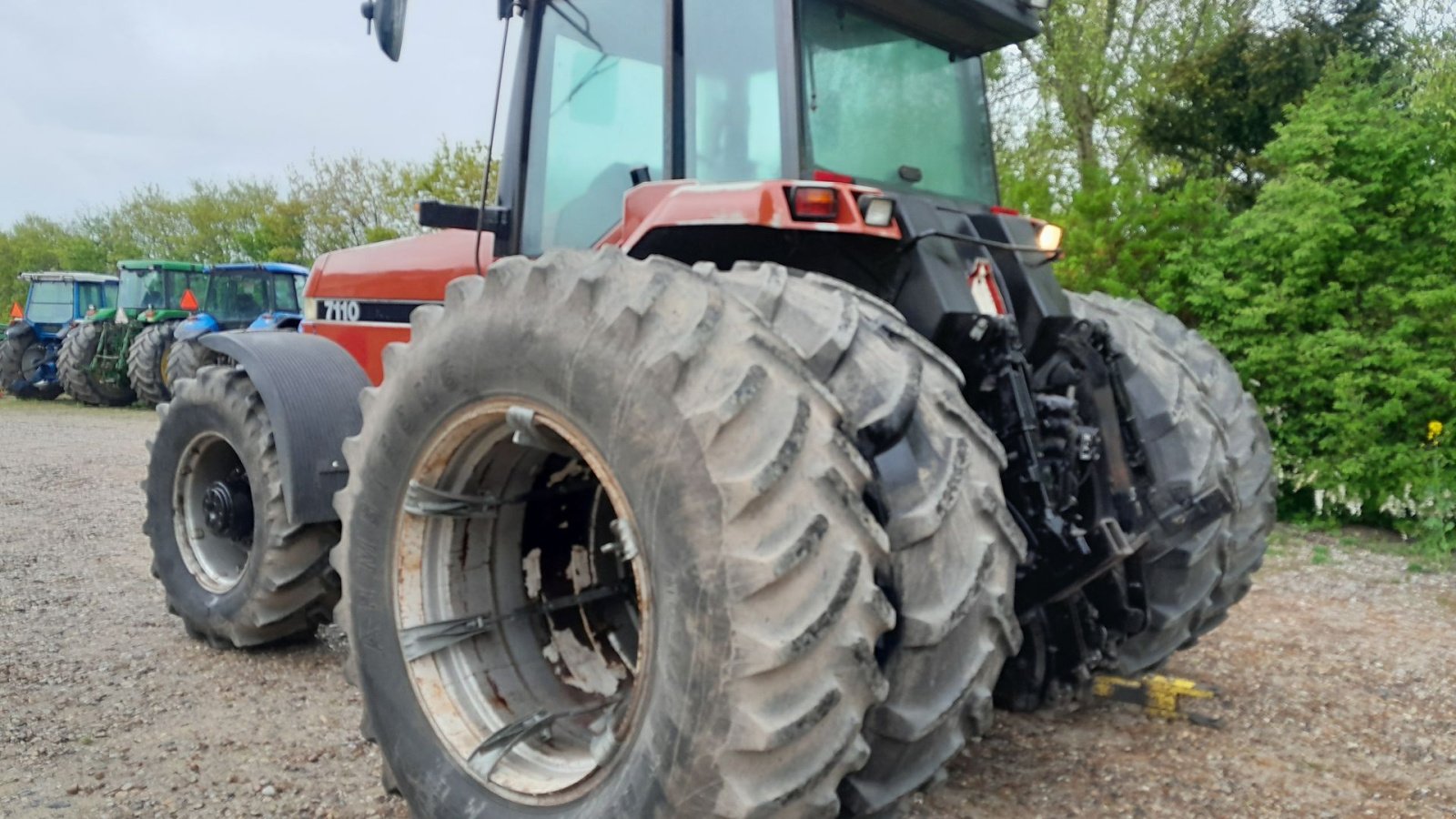 Traktor tipa Case IH 7110 med tvillinghjul Magnum, Gebrauchtmaschine u Skive (Slika 4)