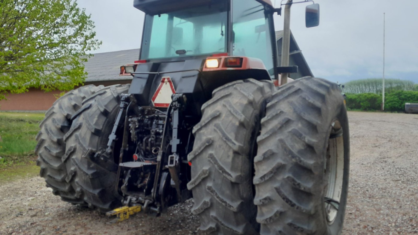 Traktor tipa Case IH 7110 med tvillinghjul Magnum, Gebrauchtmaschine u Skive (Slika 3)