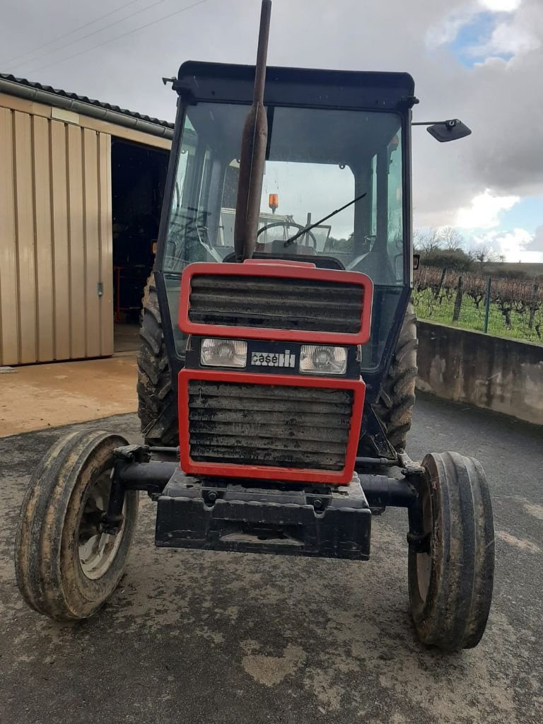 Traktor типа Case IH 743, Gebrauchtmaschine в SAINT HILAIRE EN MORVAN (Фотография 10)