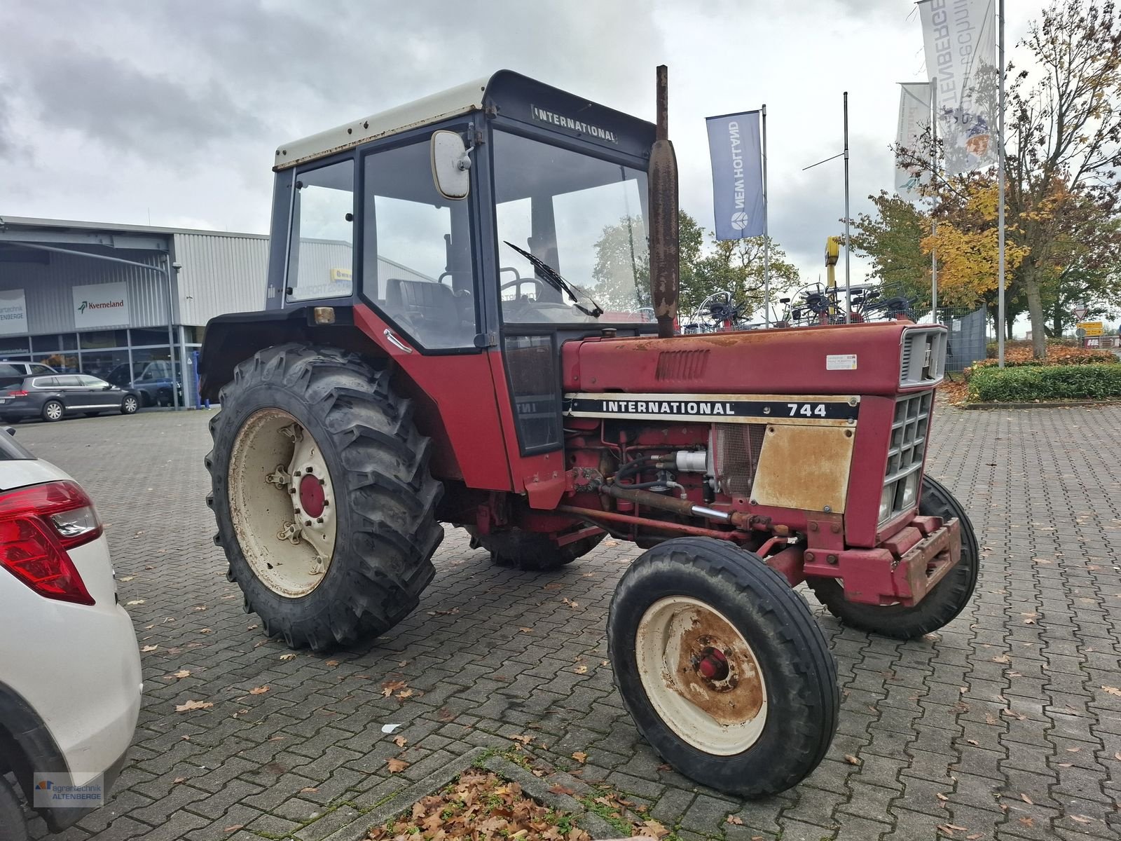 Traktor des Typs Case IH 744, Gebrauchtmaschine in Altenberge (Bild 4)