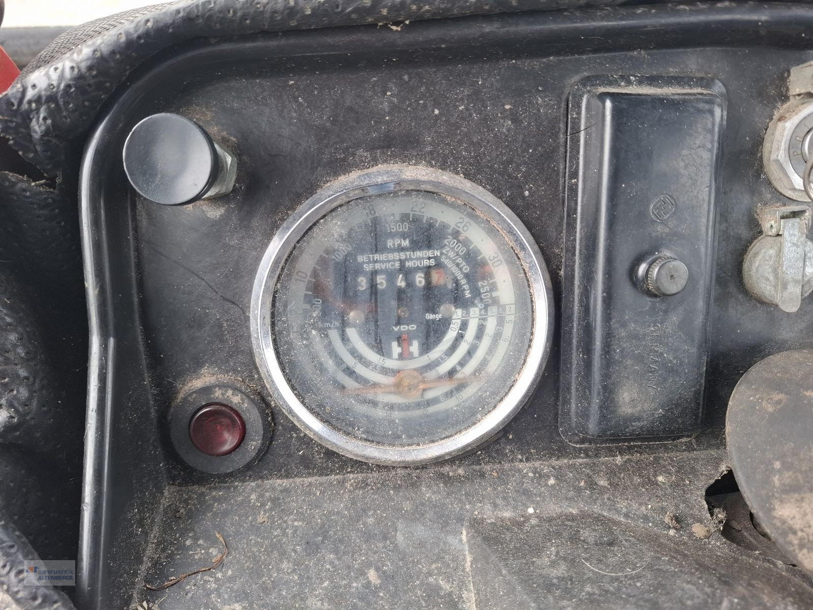 Traktor des Typs Case IH 744, Gebrauchtmaschine in Altenberge (Bild 12)