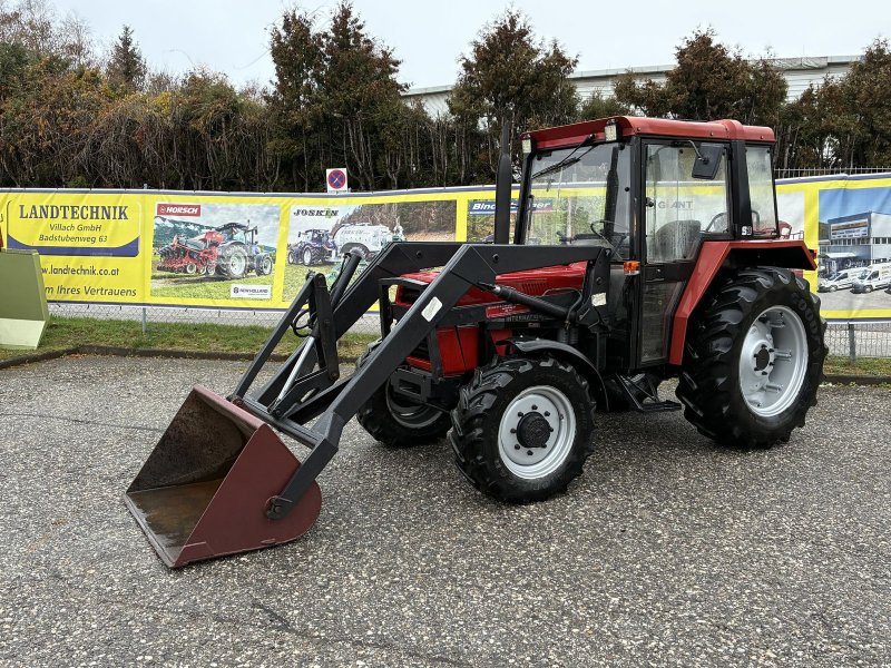 Traktor des Typs Case IH 833 A, Gebrauchtmaschine in Villach (Bild 1)