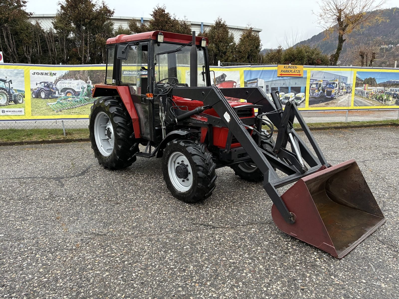 Traktor типа Case IH 833 A, Gebrauchtmaschine в Villach (Фотография 2)